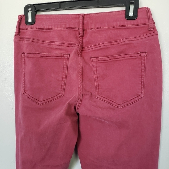 Maurices Small Regular Red Skinny Jeans Pants - Picture 4 of 6
